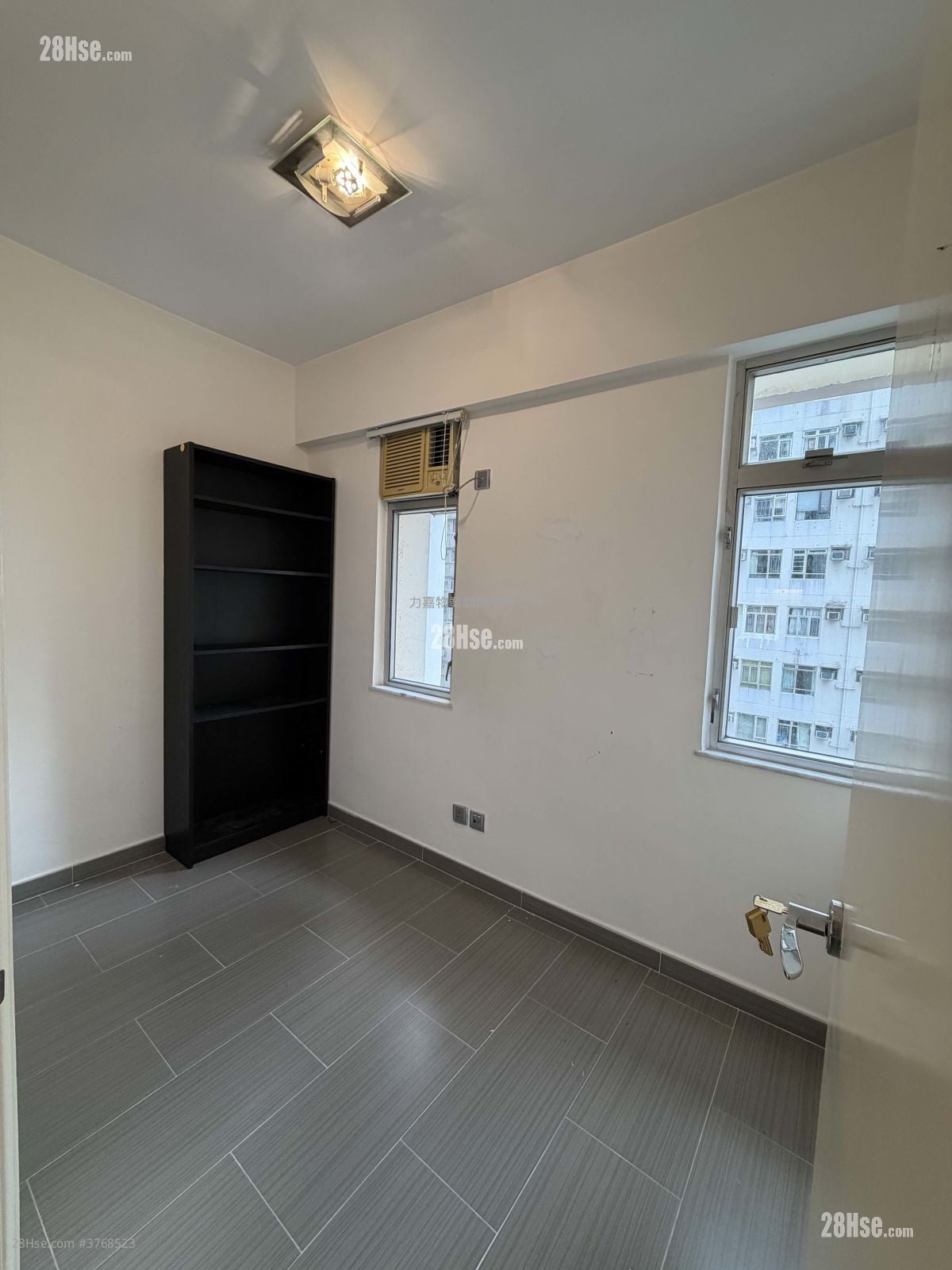 山景閣 售盤 2 房 , 1 浴室 478 平方呎