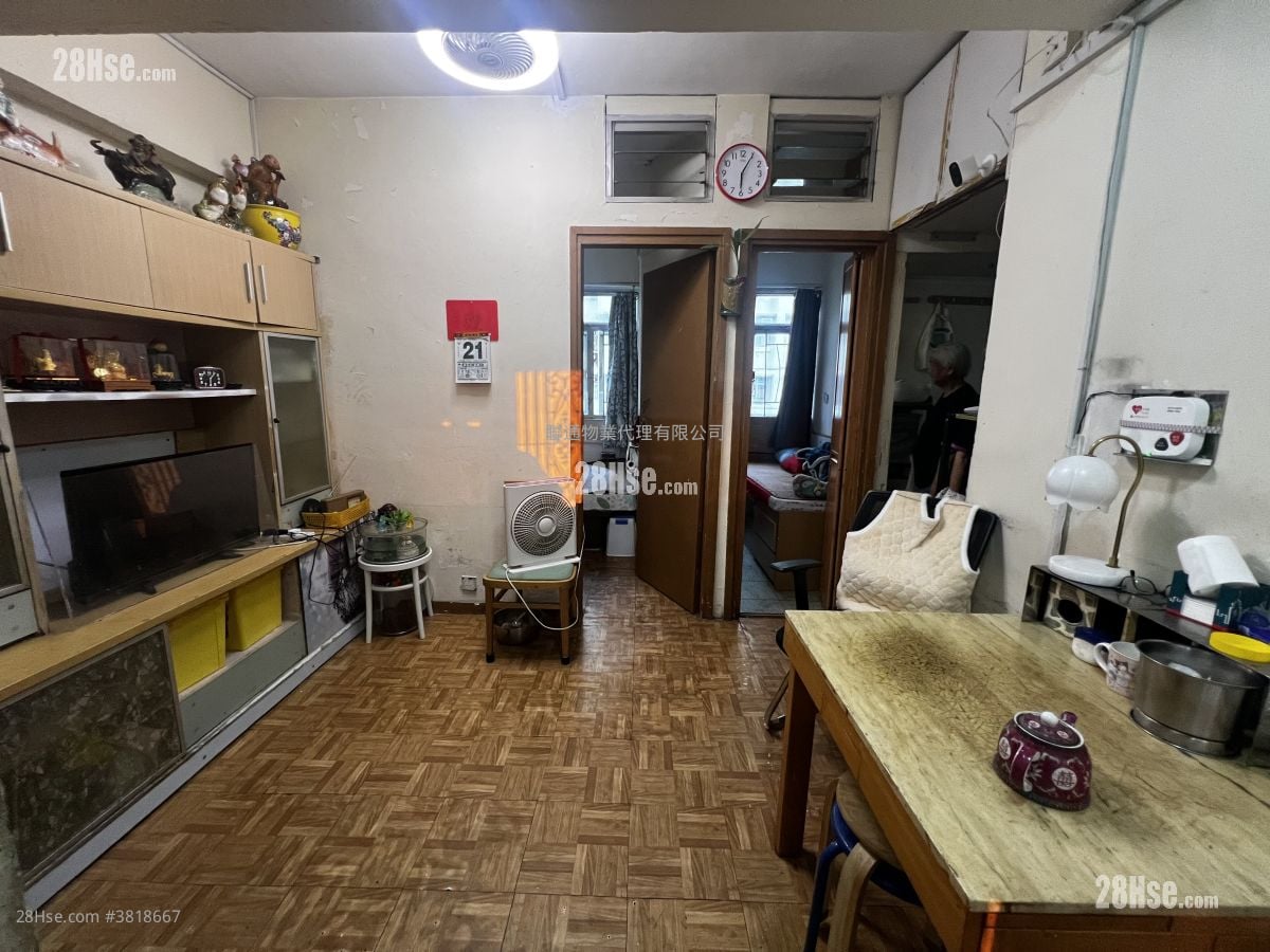 明月大厦 售盘 2 房 , 1 浴室 302 平方尺