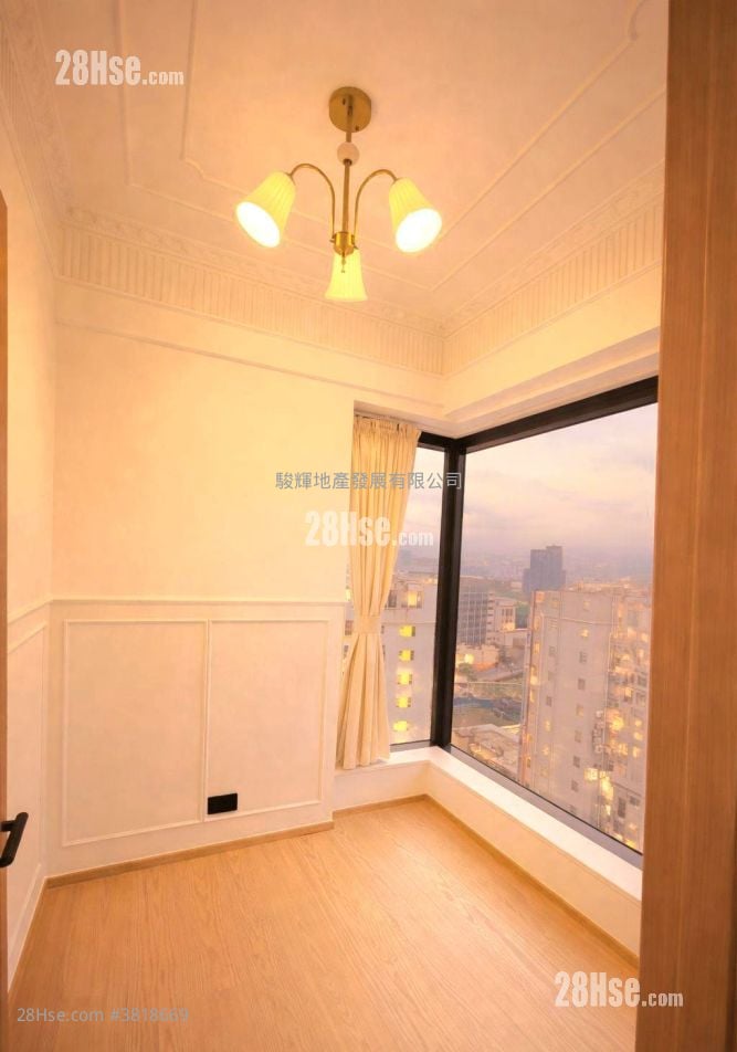 Topside Residence Rental 3 Bedrooms , 1 Bathroom 545 ft²