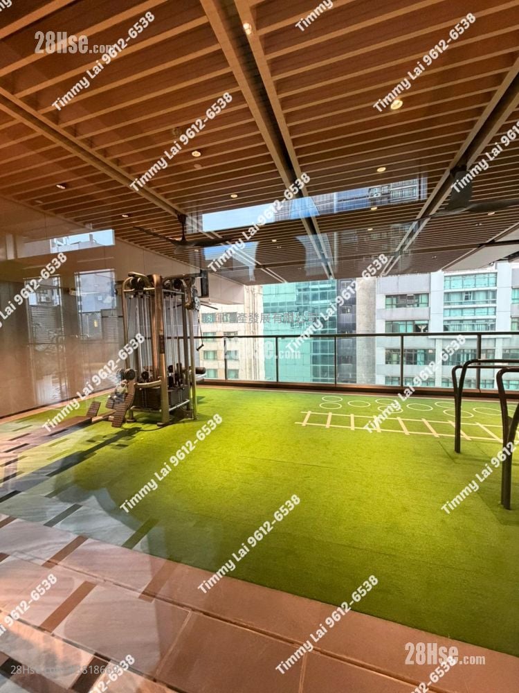 Topside Residence Rental 3 Bedrooms , 1 Bathroom 545 ft²