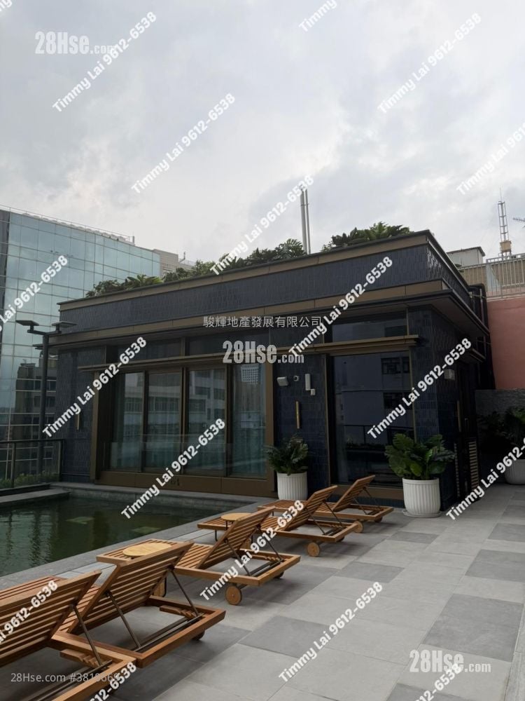 Topside Residence Rental 3 Bedrooms , 1 Bathroom 545 ft²