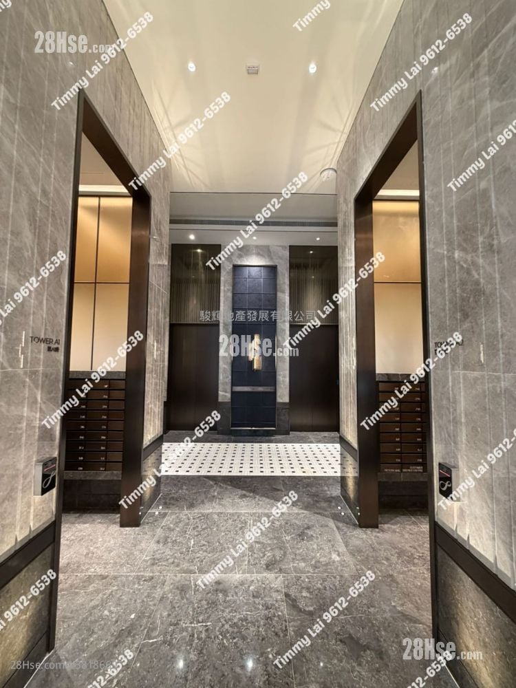 Topside Residence Rental 3 Bedrooms , 1 Bathroom 545 ft²