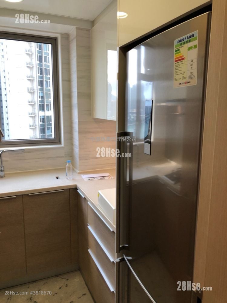 廚房: 全城滙 租盤 3 房 , 2 浴室 769 平方呎