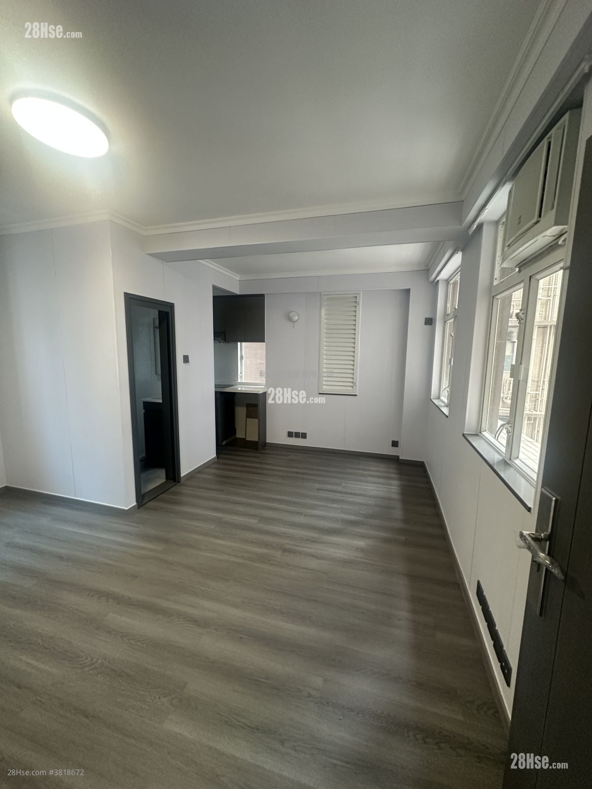 富利来大厦 租盘 238 平方尺