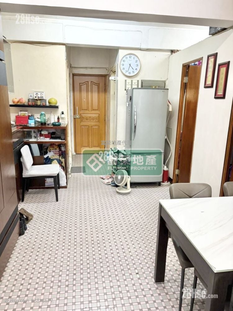 唐楼 售盘 3 房 , 1 浴室 544 平方尺