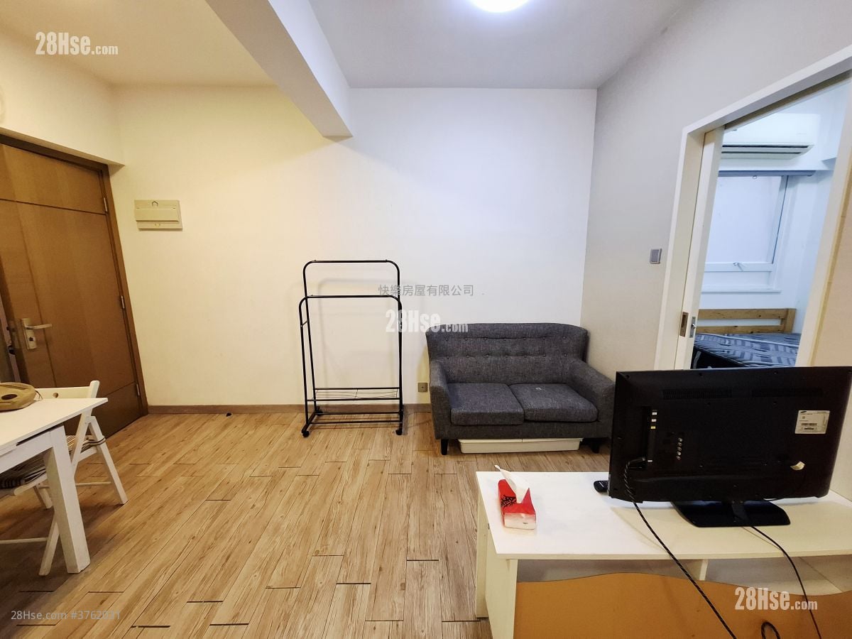 East Asia Mansion Rental 2 Bedrooms , 1 Bathroom 318 ft²