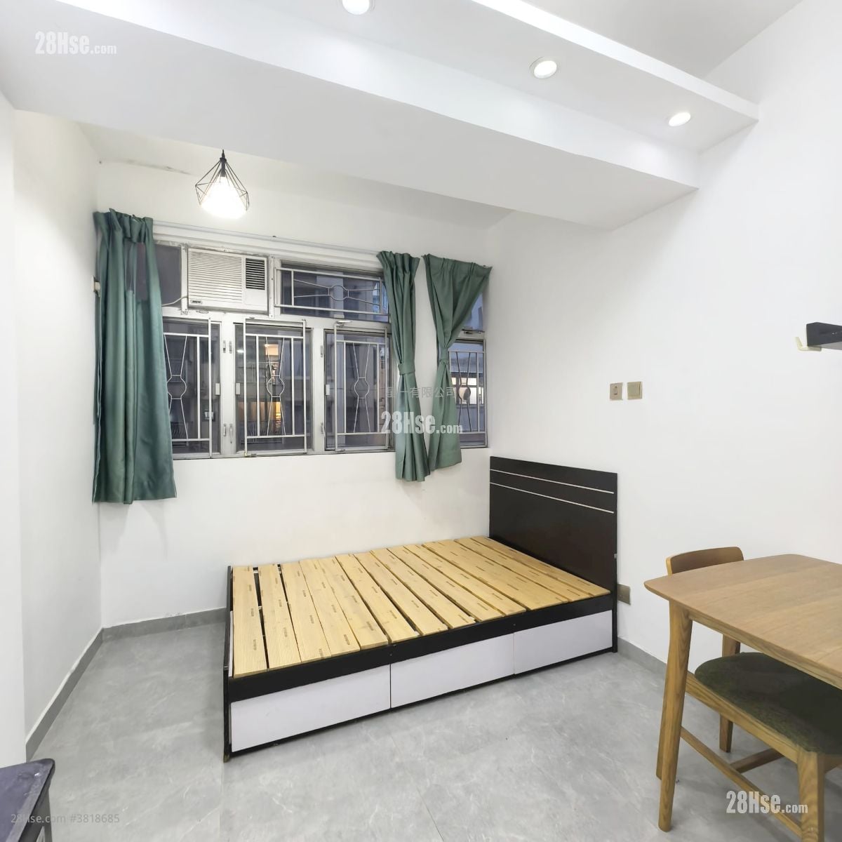 鴻業大廈 租盤 開放式間隔 , 1 浴室 150 平方呎