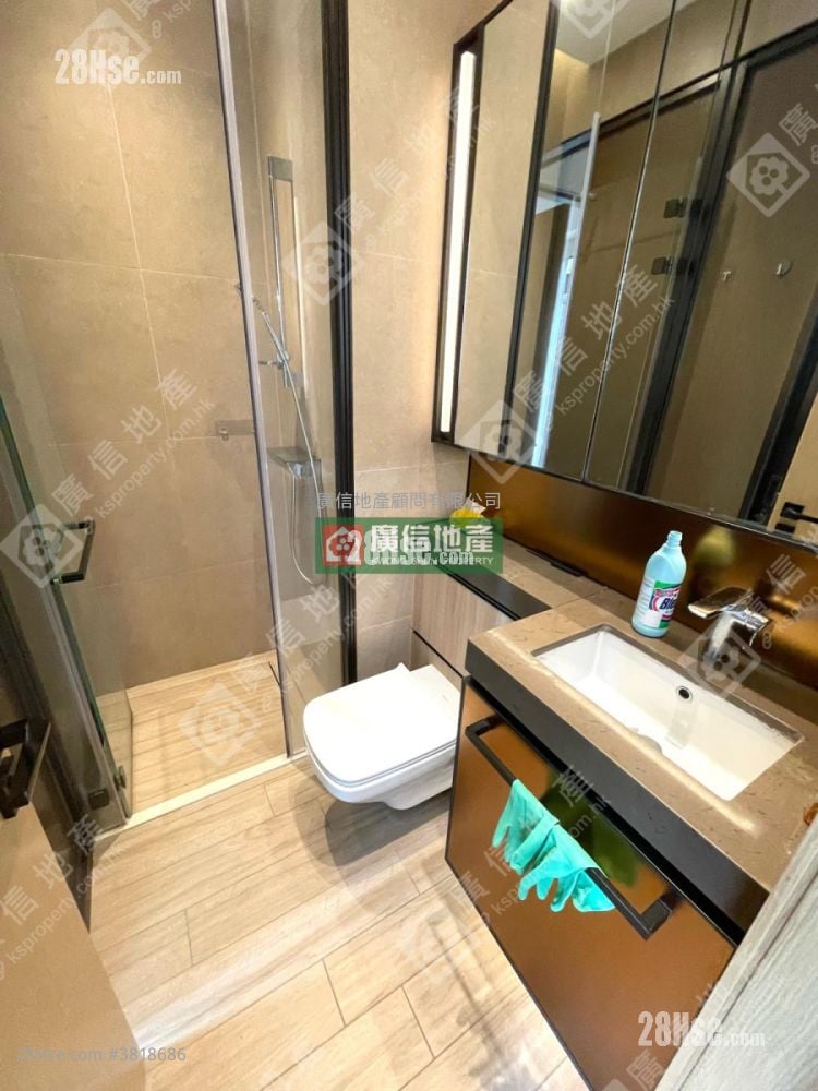 利奧坊凱岸 租盤 1 房 , 1 浴室 230 平方呎