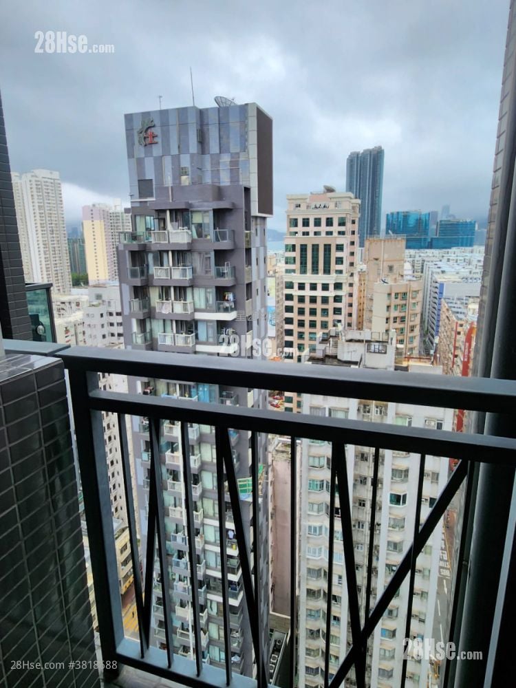 城中匯 售盤 2 房 , 1 浴室 410 平方呎