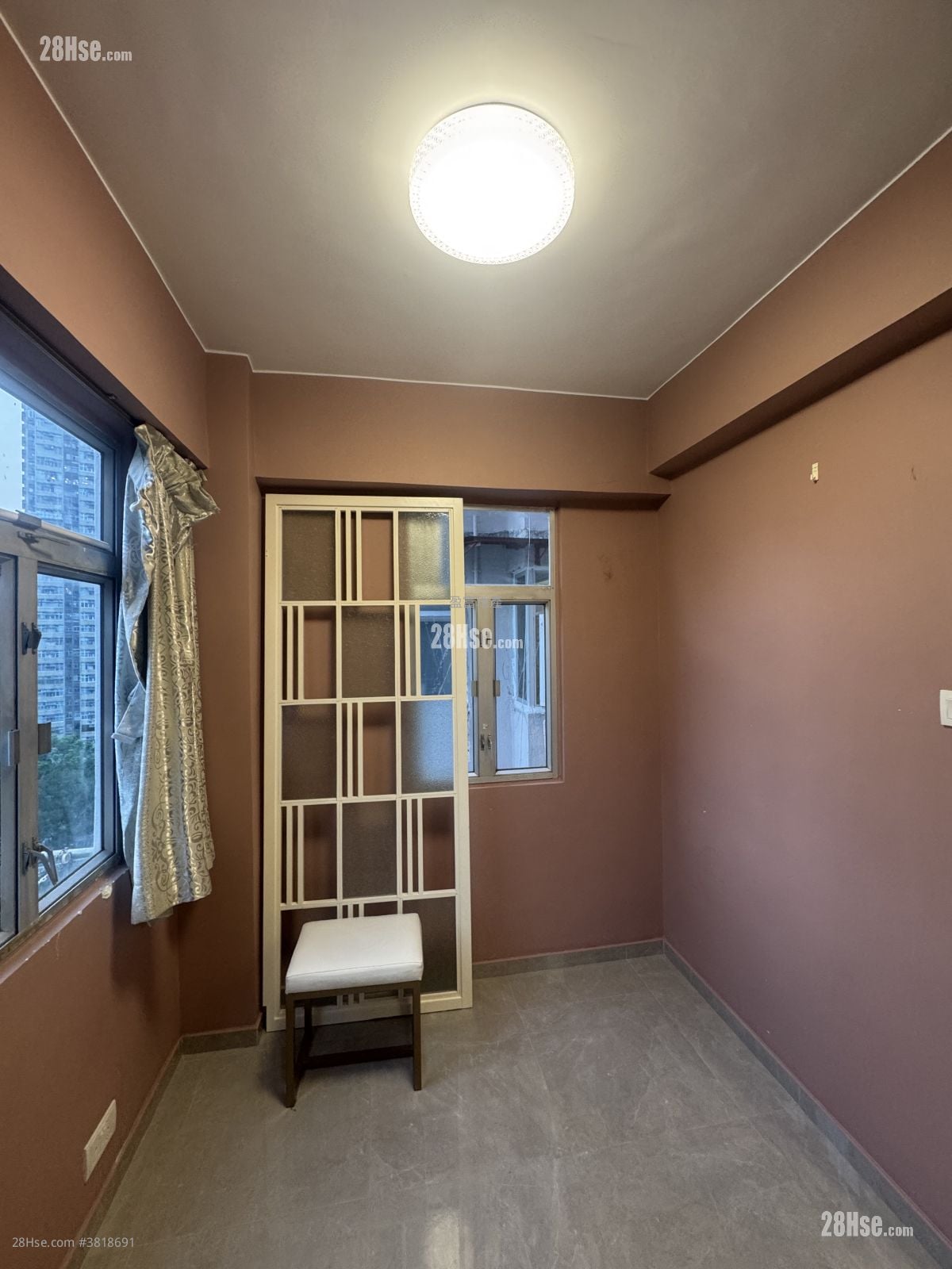 單幢樓房 租盤 1 房 , 1 浴室 285 平方呎