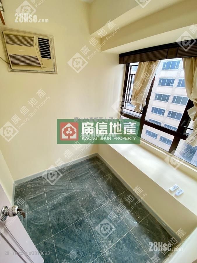 安英大厦 租盘 2 房 , 1 浴室 230 平方尺