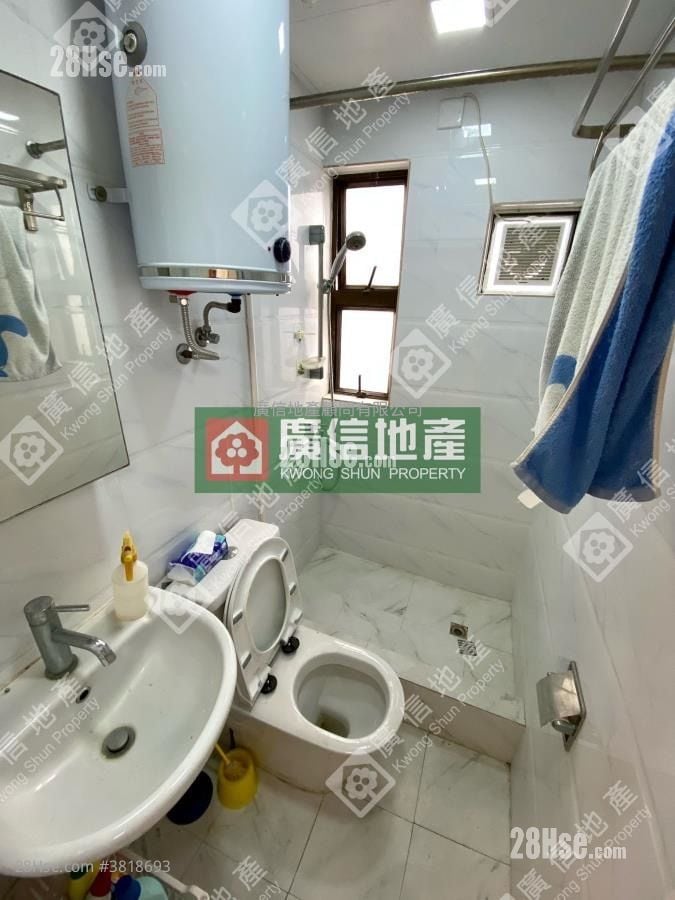 安英大厦 租盘 2 房 , 1 浴室 230 平方尺