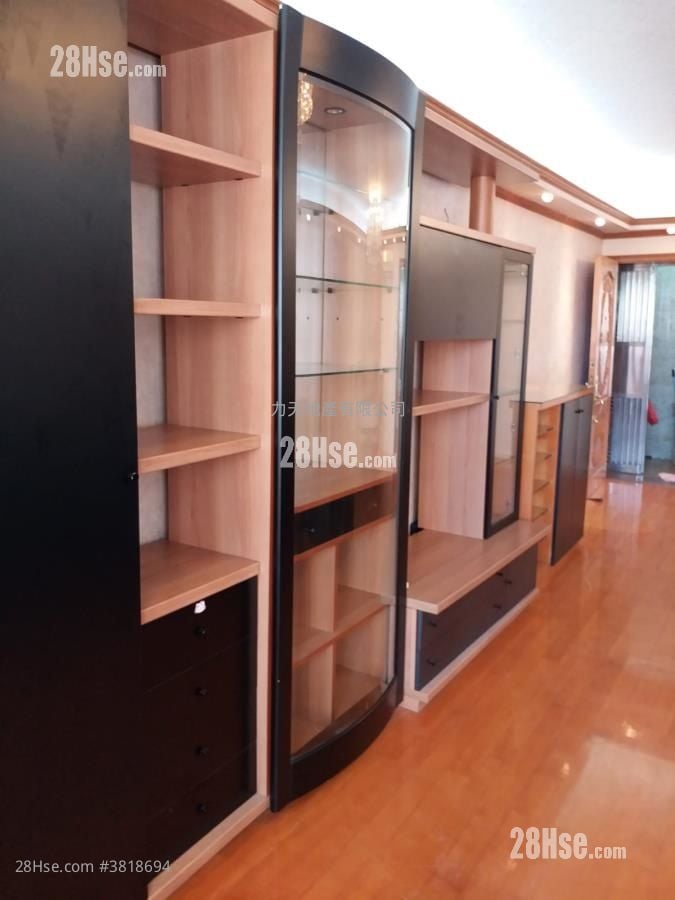 富豪花園 售盤 3 房 , 2 浴室 1,093 平方呎