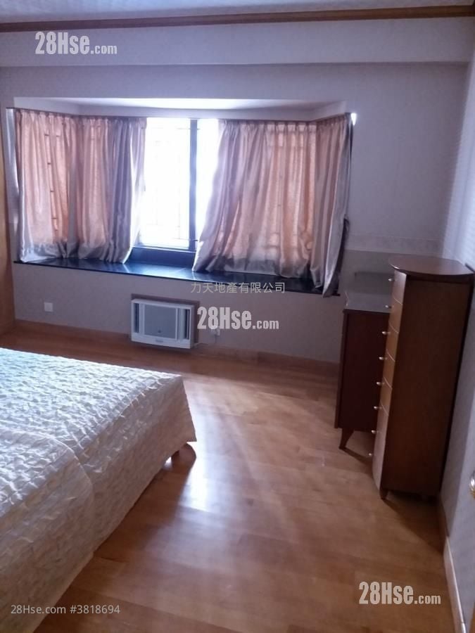 富豪花園 售盤 3 房 , 2 浴室 1,093 平方呎