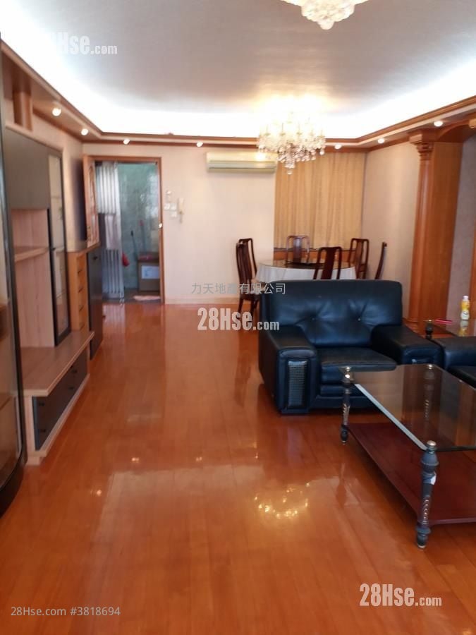 富豪花園 售盤 3 房 , 2 浴室 1,093 平方呎