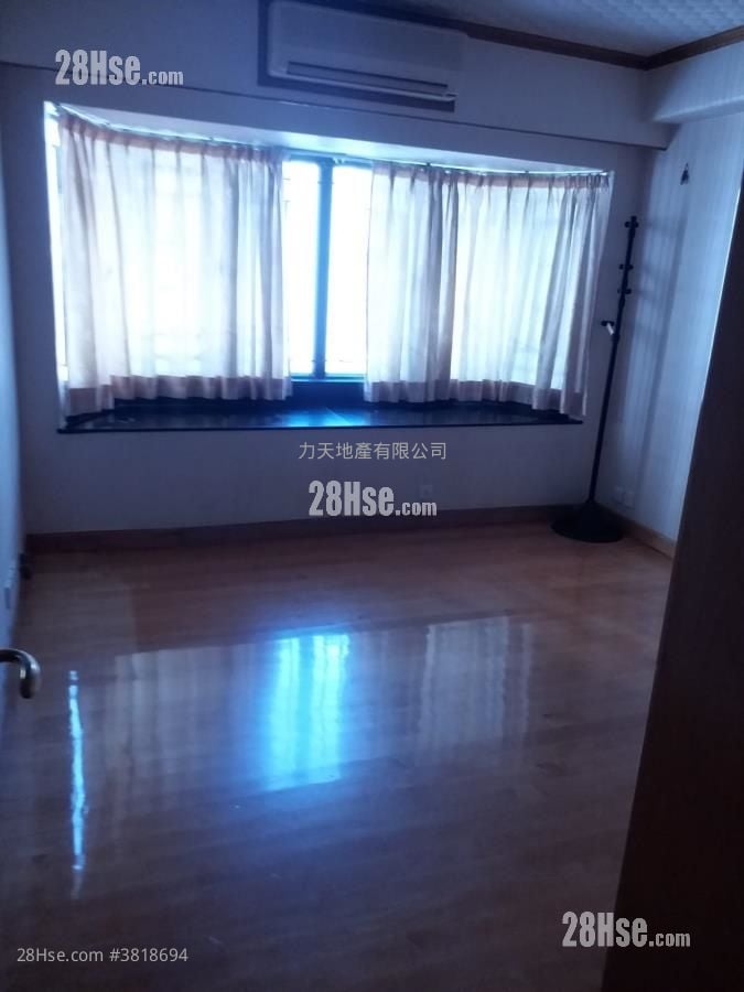 富豪花園 售盤 3 房 , 2 浴室 1,093 平方呎