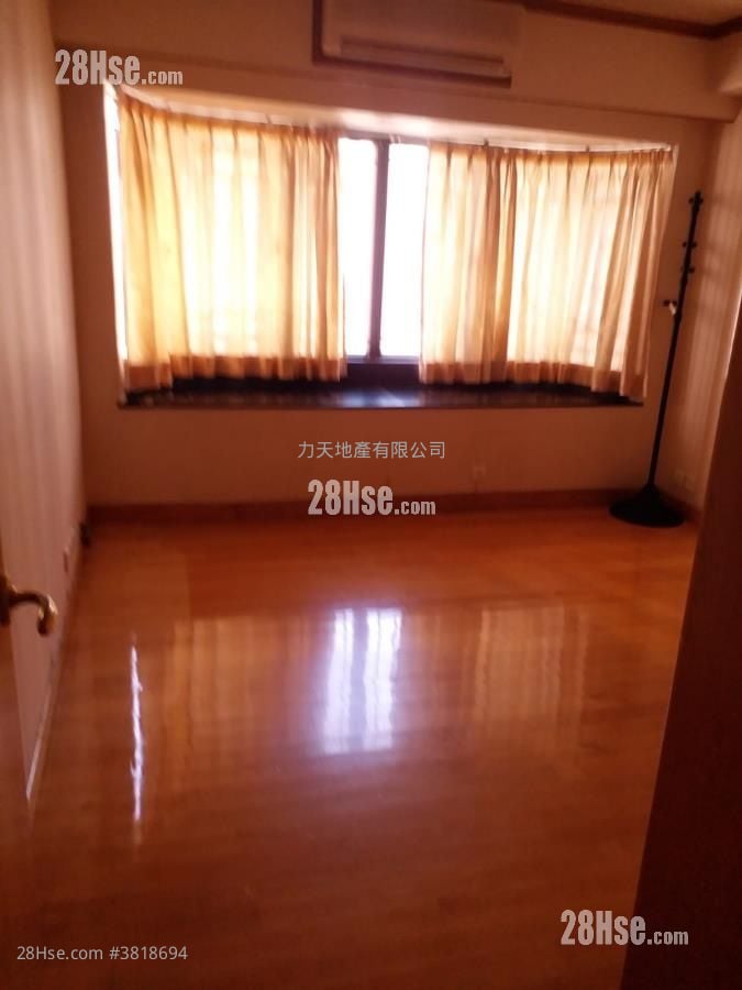 富豪花園 售盤 3 房 , 2 浴室 1,093 平方呎