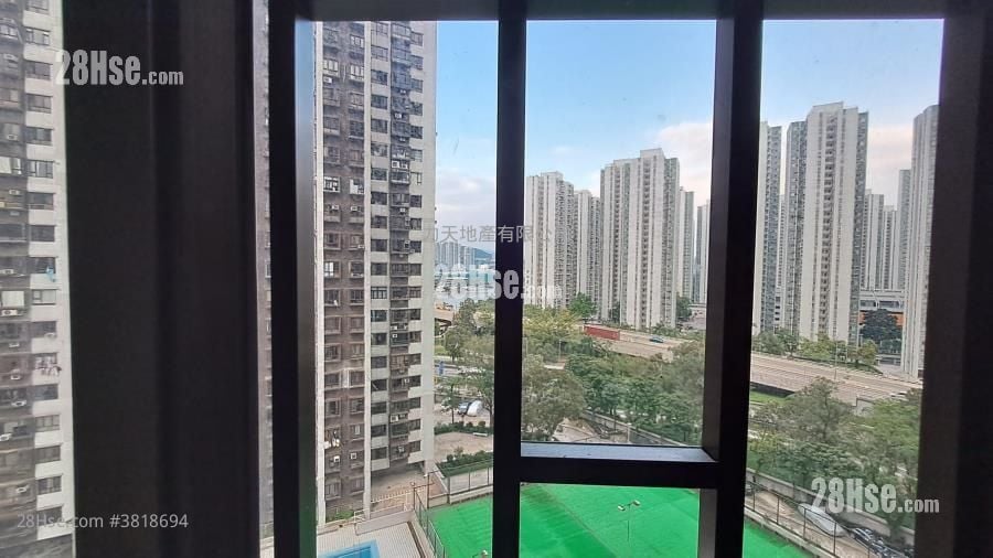 富豪花園 售盤 3 房 , 2 浴室 1,093 平方呎