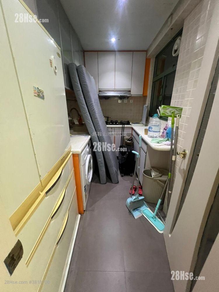 聽濤雅苑 售盤 3 房 , 2 浴室 650 平方呎