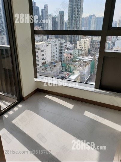 AVA228 售盤 1 房 239 平方呎