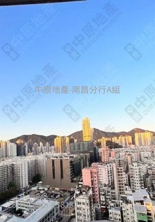 Trinity Towers Sell 3 Bedrooms , 2 Bathrooms 708 ft²