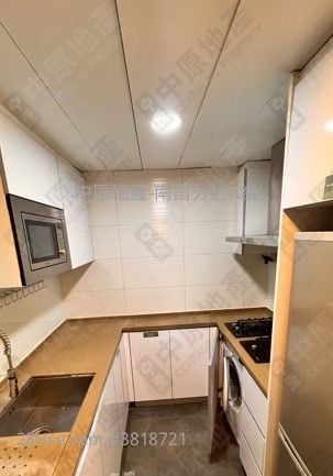 Trinity Towers Sell 3 Bedrooms , 2 Bathrooms 708 ft²