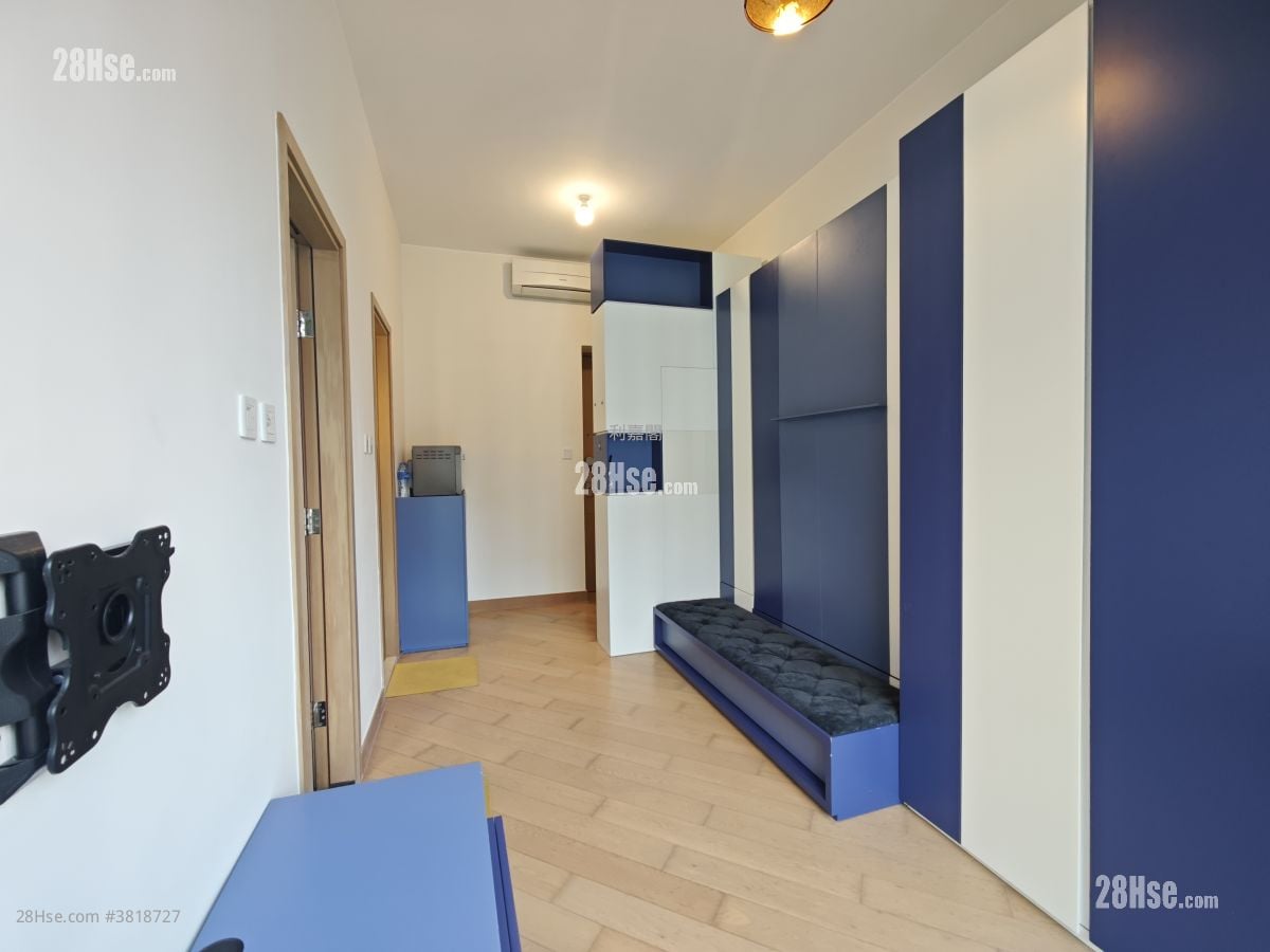 Warrenwoods Sell Studio , 1 Bathroom 265 ft²