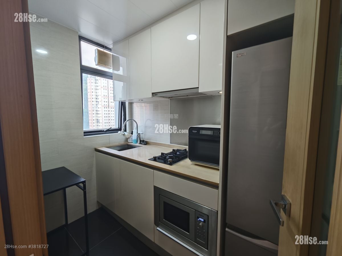 Warrenwoods Sell Studio , 1 Bathroom 265 ft²