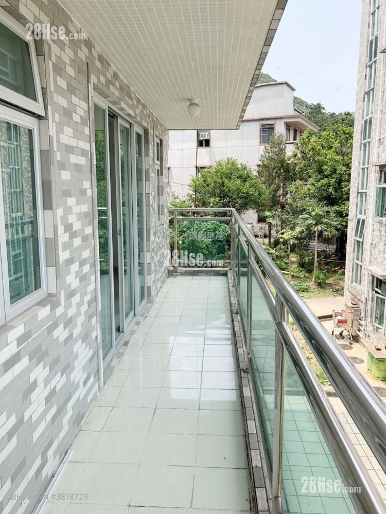 Village Rental 2 Bedrooms , 1 Bathroom 650 ft²