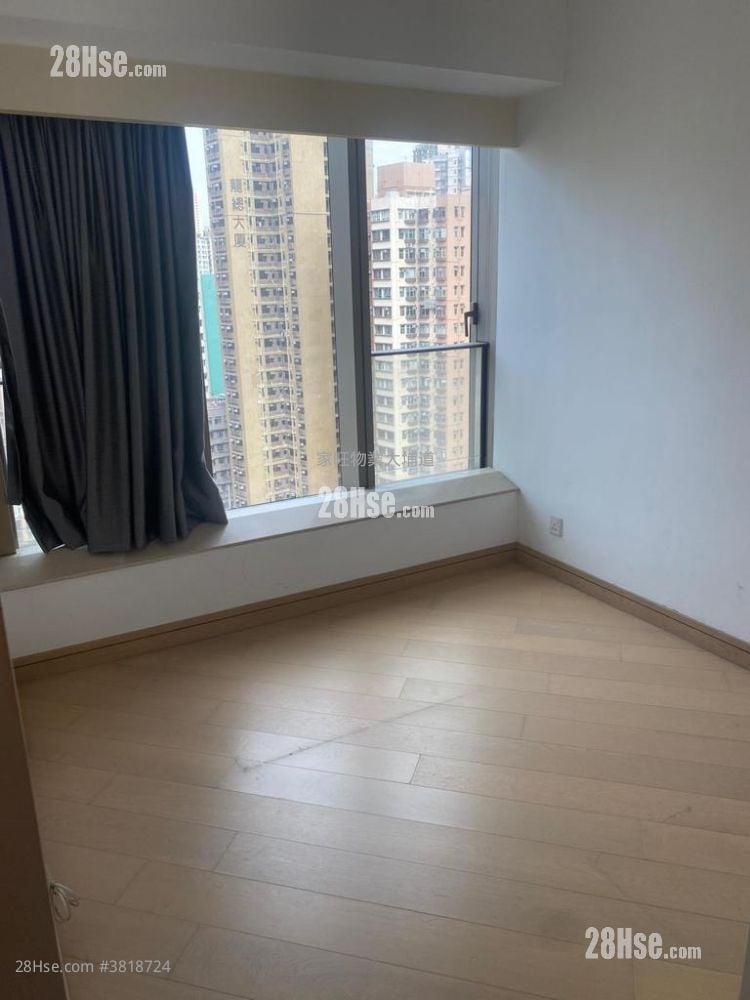 Macpherson Place Sell 1 Bedroom , 1 Bathroom 398 ft²