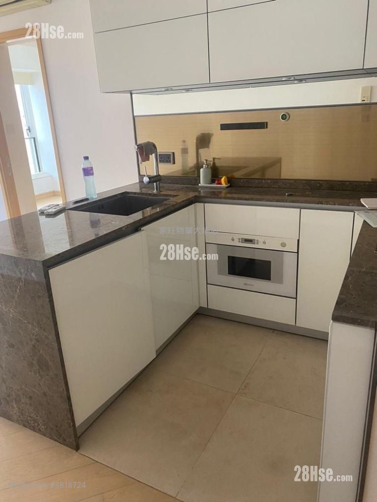 Macpherson Place Sell 1 Bedroom , 1 Bathroom 398 ft²