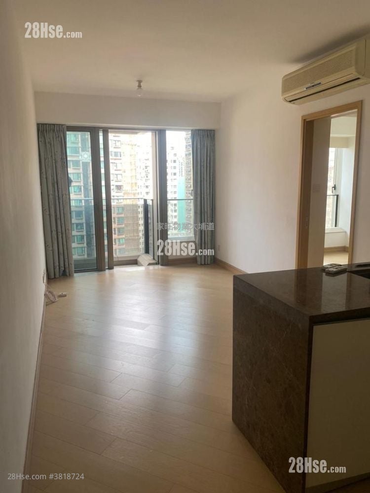 Macpherson Place Sell 1 Bedroom , 1 Bathroom 398 ft²