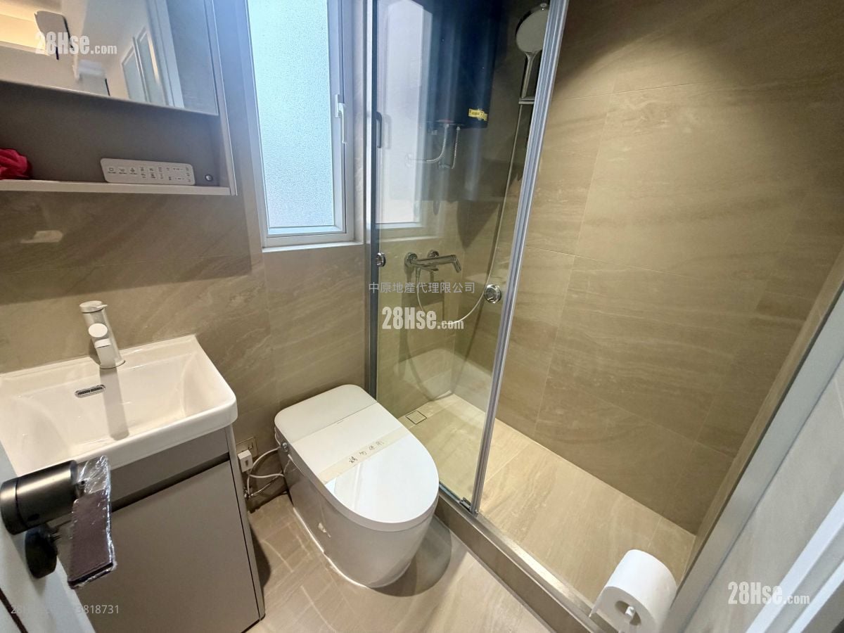 大興大廈 售盤 2 房 , 1 浴室 380 平方呎