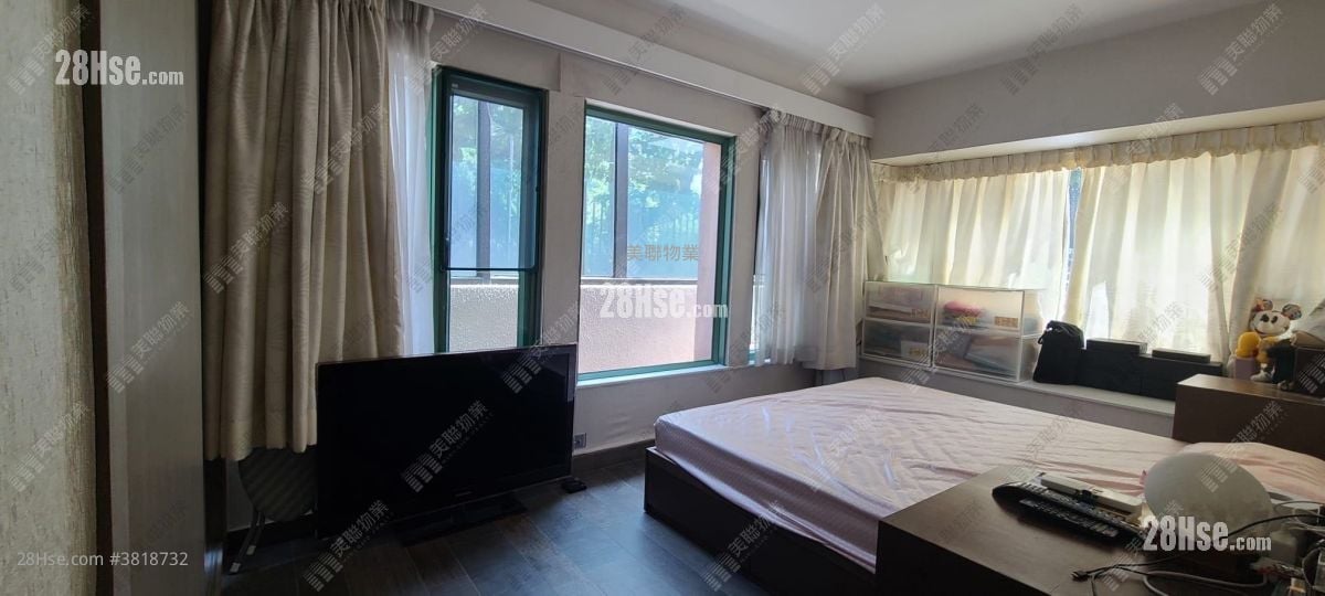 星辉豪庭 售盘 3 房 1,101 平方尺