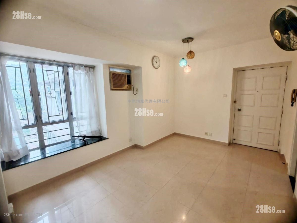 Tsuen King Garden Sell 2 Bedrooms , 1 Bathroom 380 ft²
