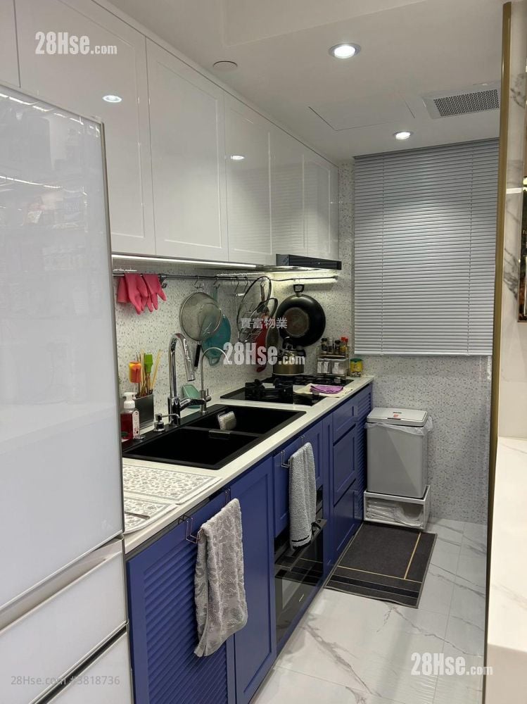 天钻 售盘 3 房 , 1 浴室 748 平方尺