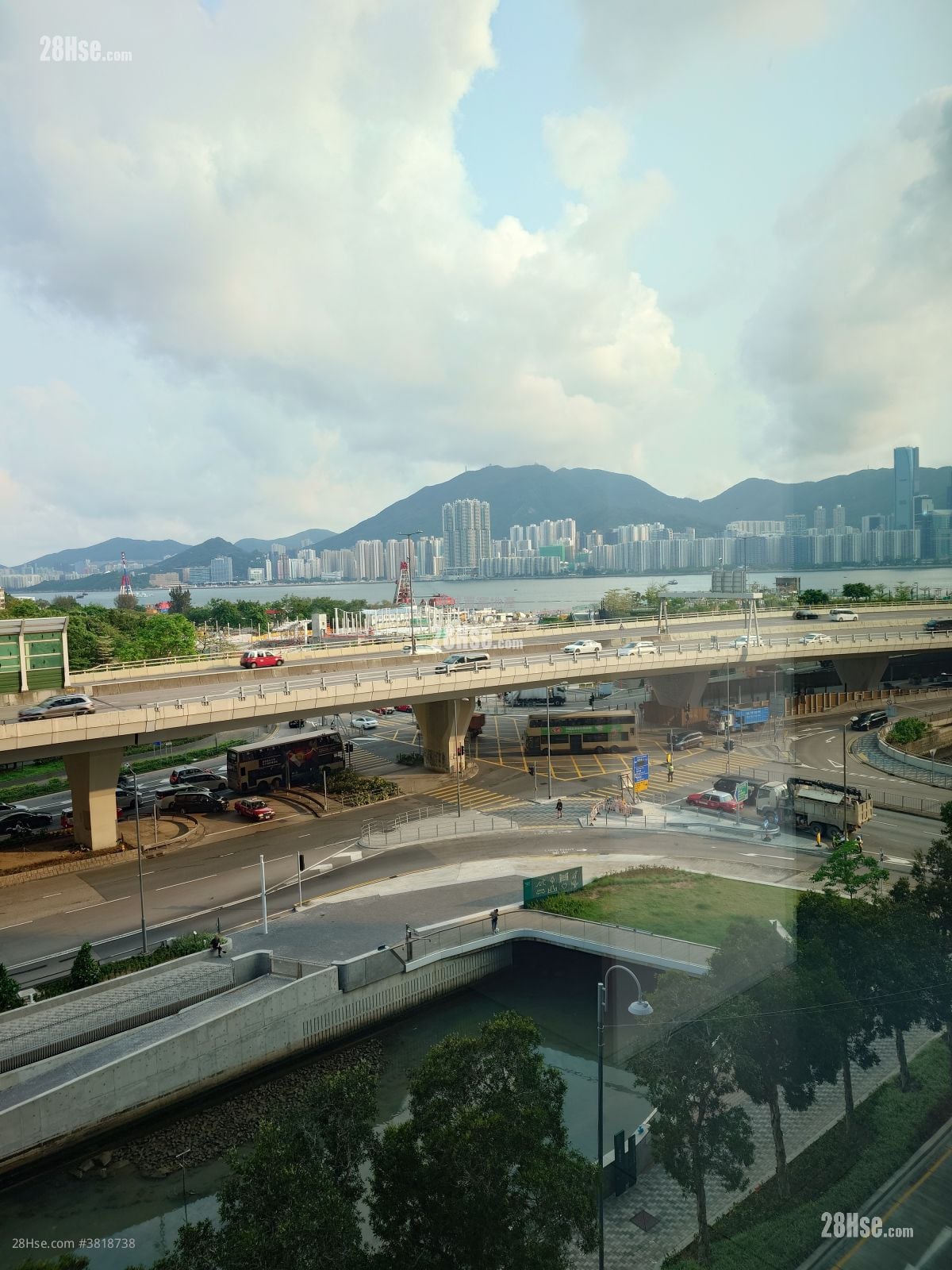 四洲集团中心 售盘 10,895 平方尺