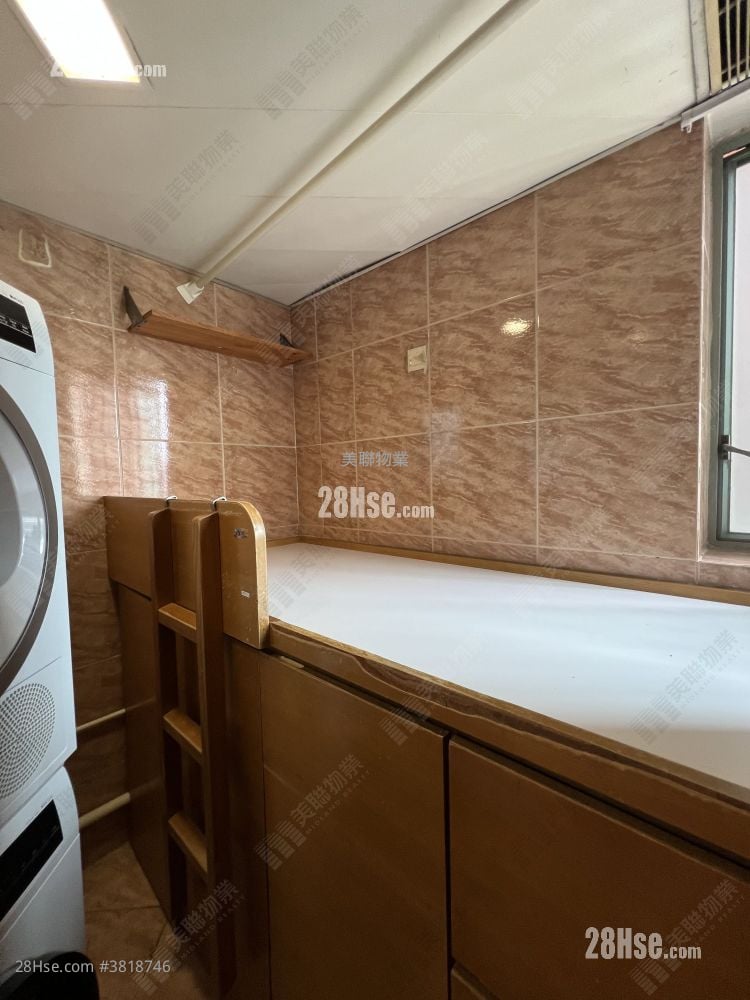 盈翠半島 售盤 4 房 642 平方呎