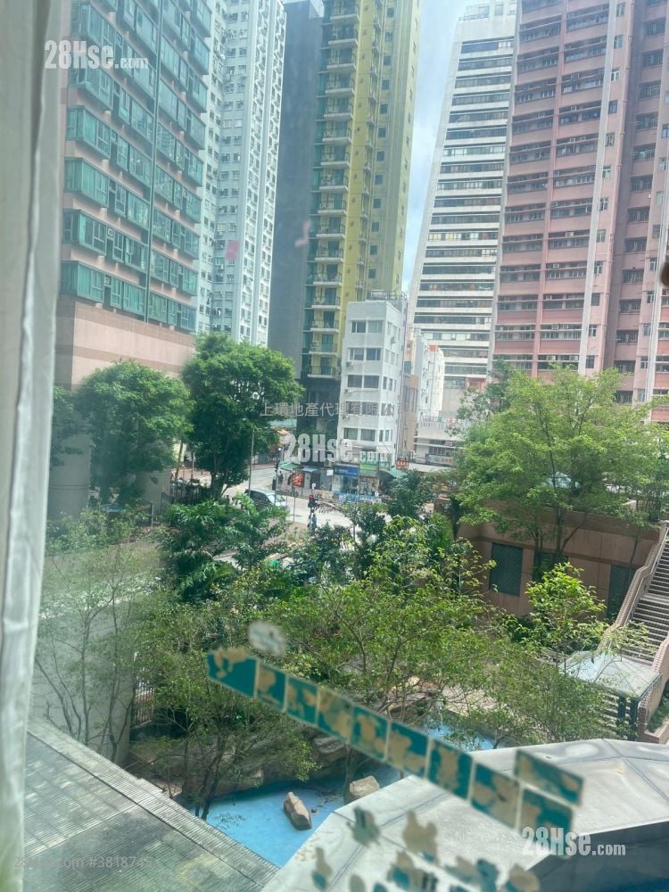 帝后华庭 租盘 2 房 , 1 浴室 520 平方尺