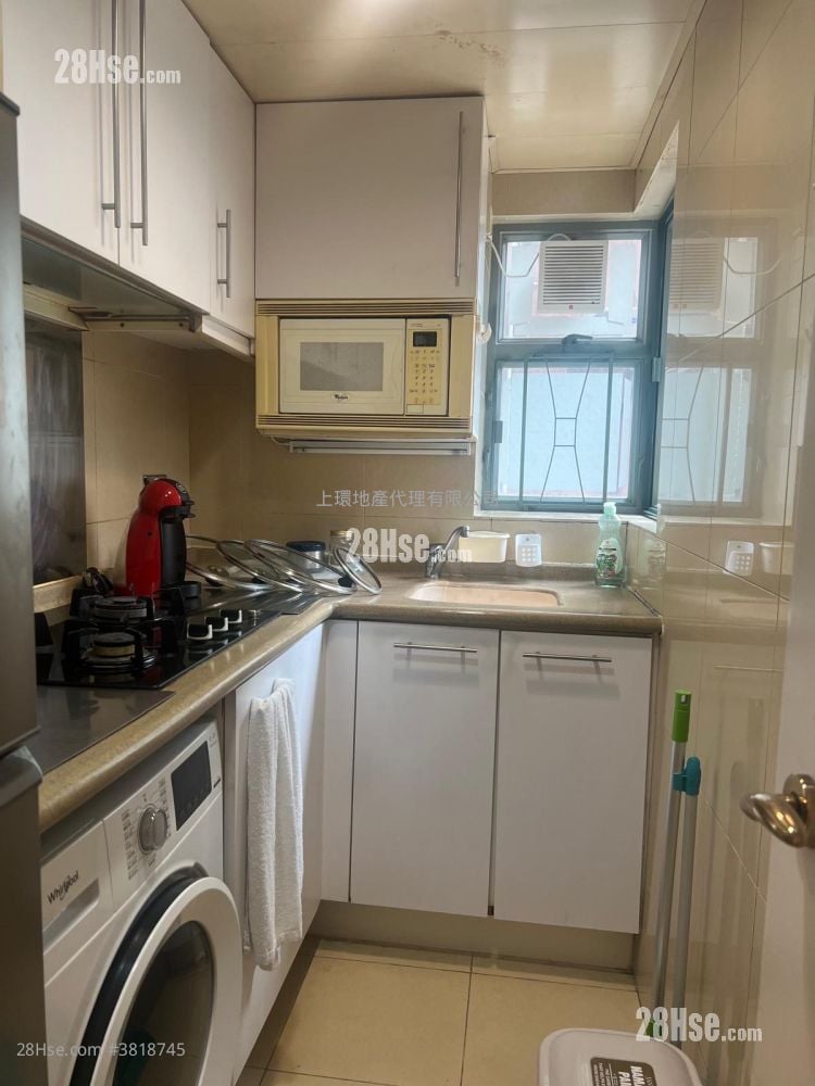 帝后华庭 租盘 2 房 , 1 浴室 520 平方尺