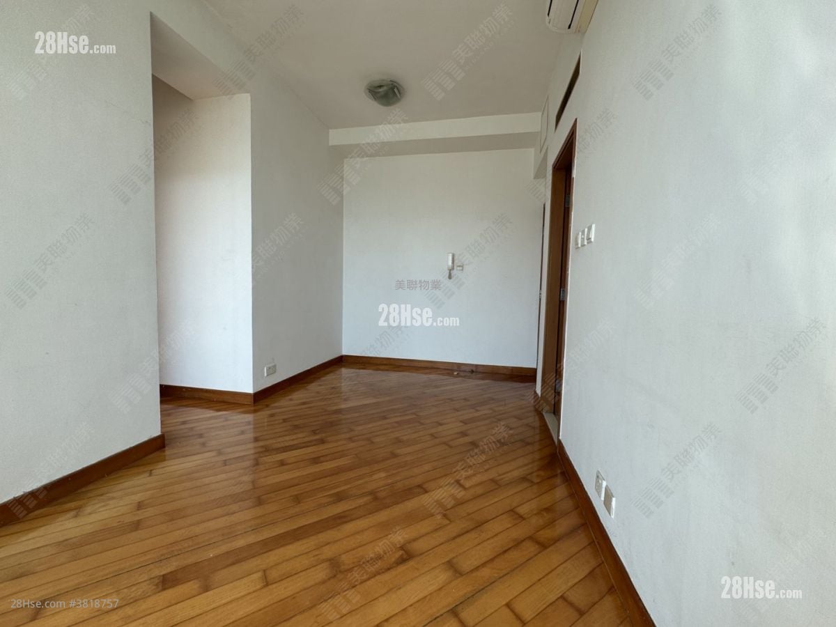 廳: 樂悠居 售盤 3 房 , 2 浴室 538 平方呎