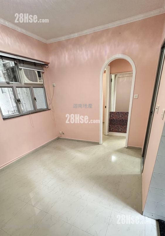 Hang Wan Building Rental 2 Bedrooms , 1 Bathroom 322 ft²