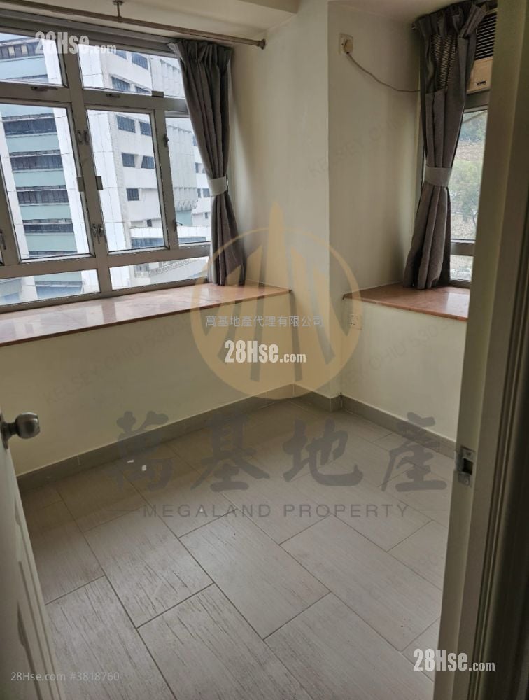 康輝大廈 售盤 1 房 , 1 浴室 249 平方呎