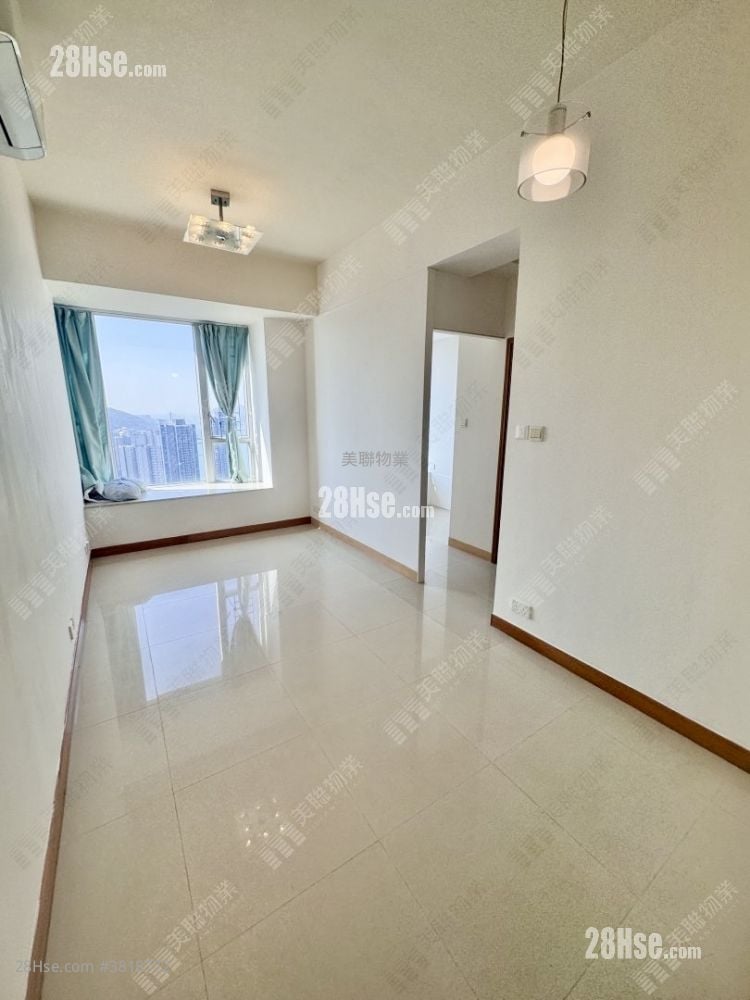 廳: 樂悠居 售盤 2 房 , 1 浴室 424 平方呎