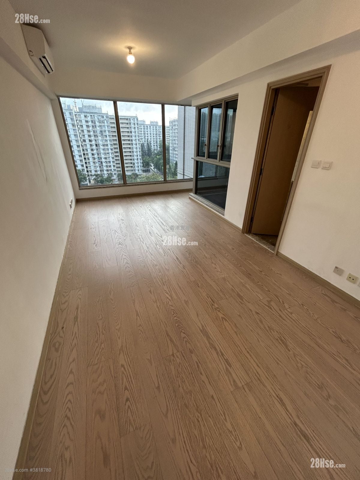 愛海頌 售盤 3 房 , 2 浴室 786 平方呎