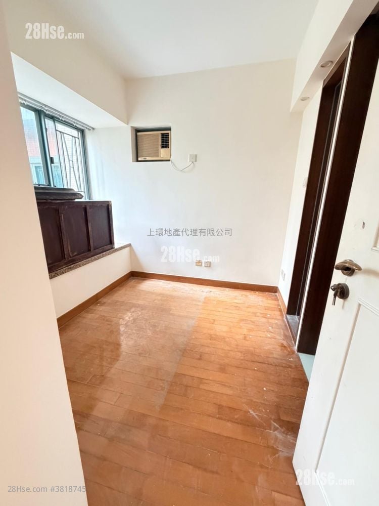 帝后华庭 租盘 2 房 , 1 浴室 520 平方尺