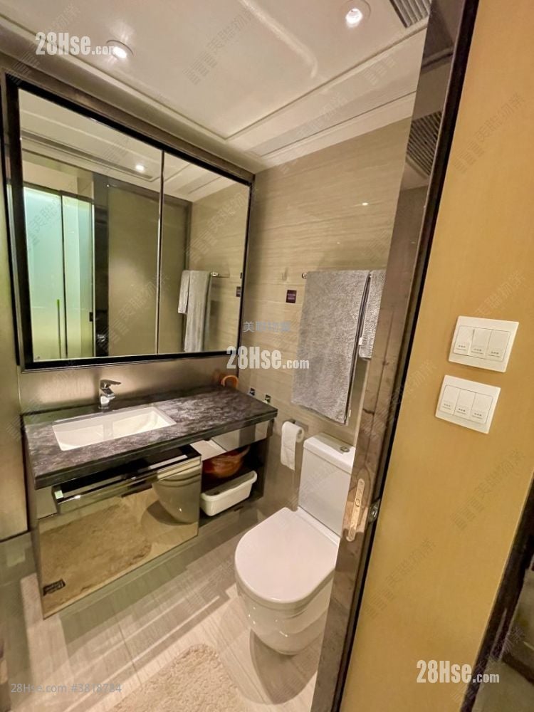 Cullinan West Rental 1 Bedroom , 1 Bathroom 358 ft²