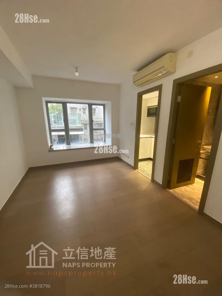 Centrepoint Rental 1 Bedroom , 1 Bathroom 339 ft²