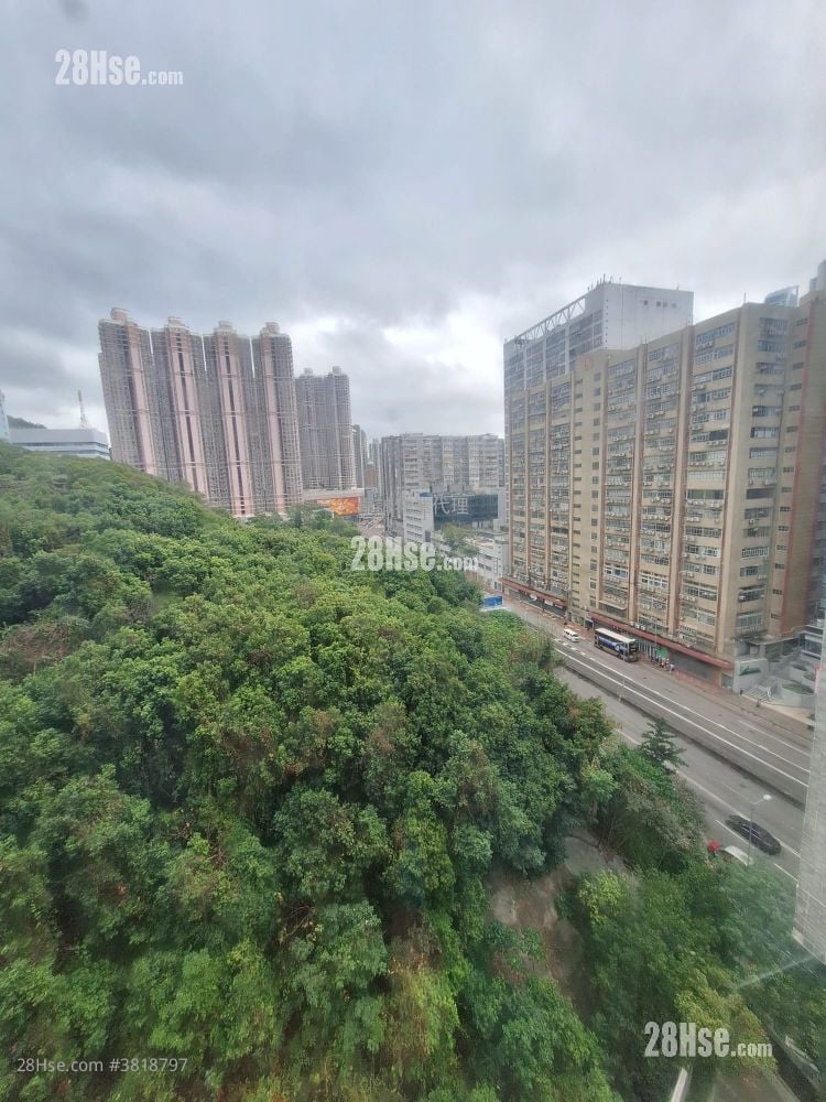 Kam Fung Garden Sell 2 Bedrooms , 1 Bathroom 527 ft²