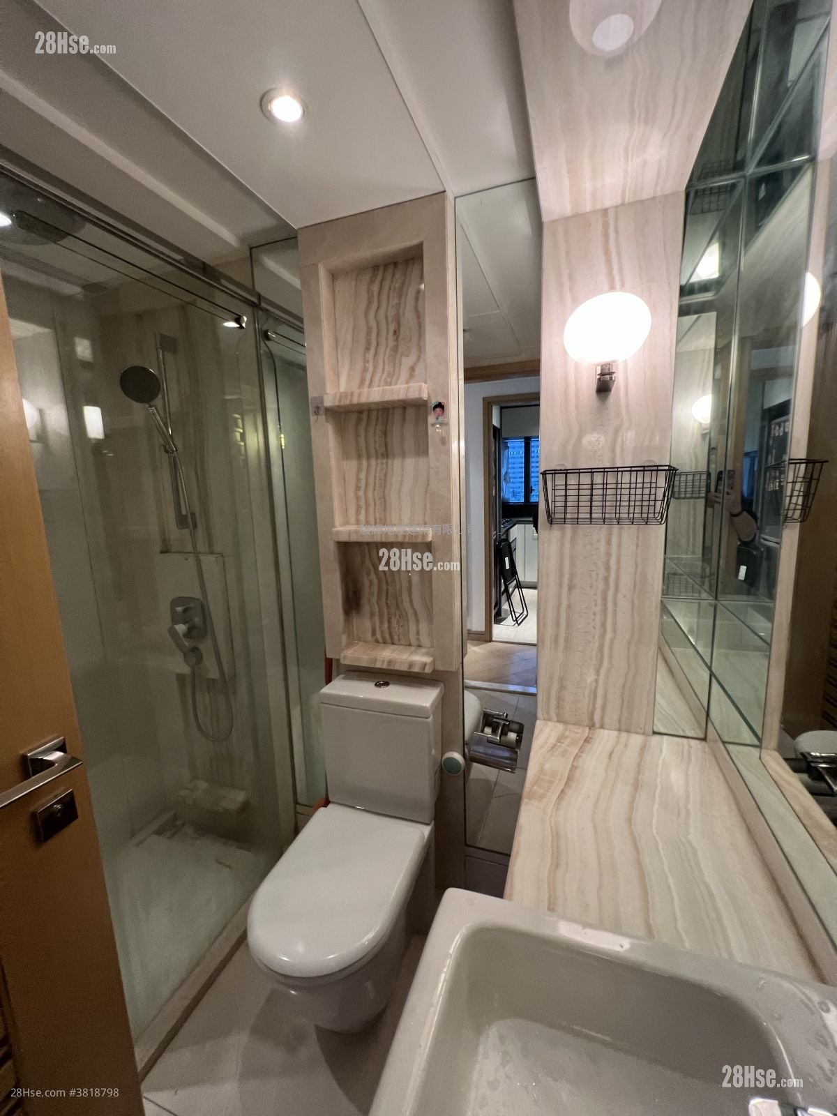 Macpherson Place Rental 2 Bedrooms , 1 Bathroom 561 ft²